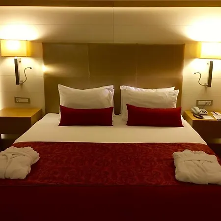 Hotel Divan 4*
