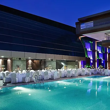 Divan Hotel